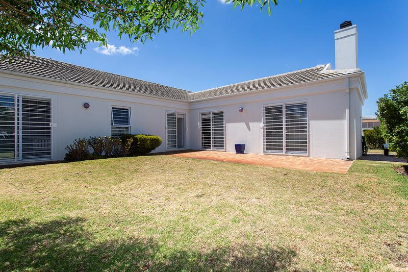 3 Bedroom Property for Sale in Sunningdale Western Cape
